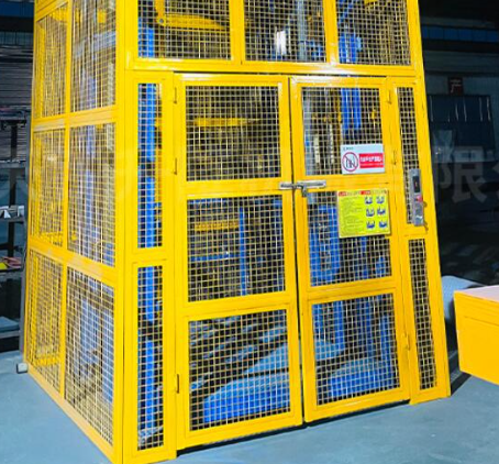 绿园货梯可以安装在室外吗