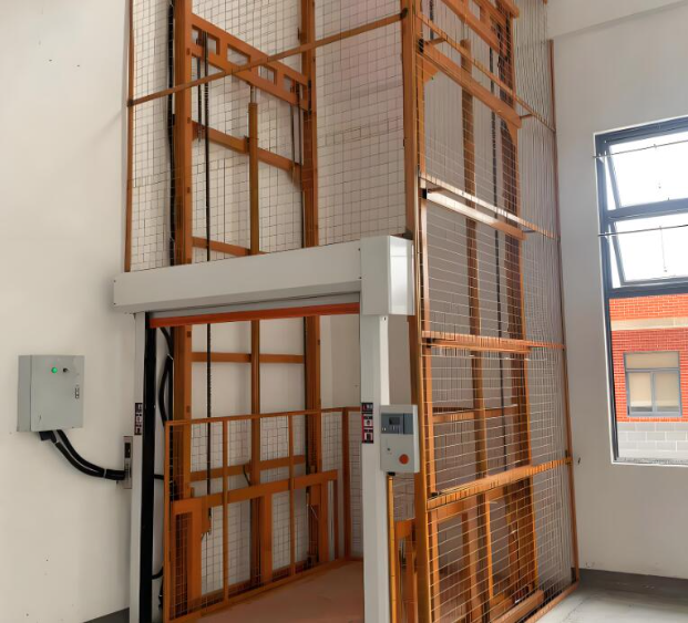 绿园升降货梯是特种设备码